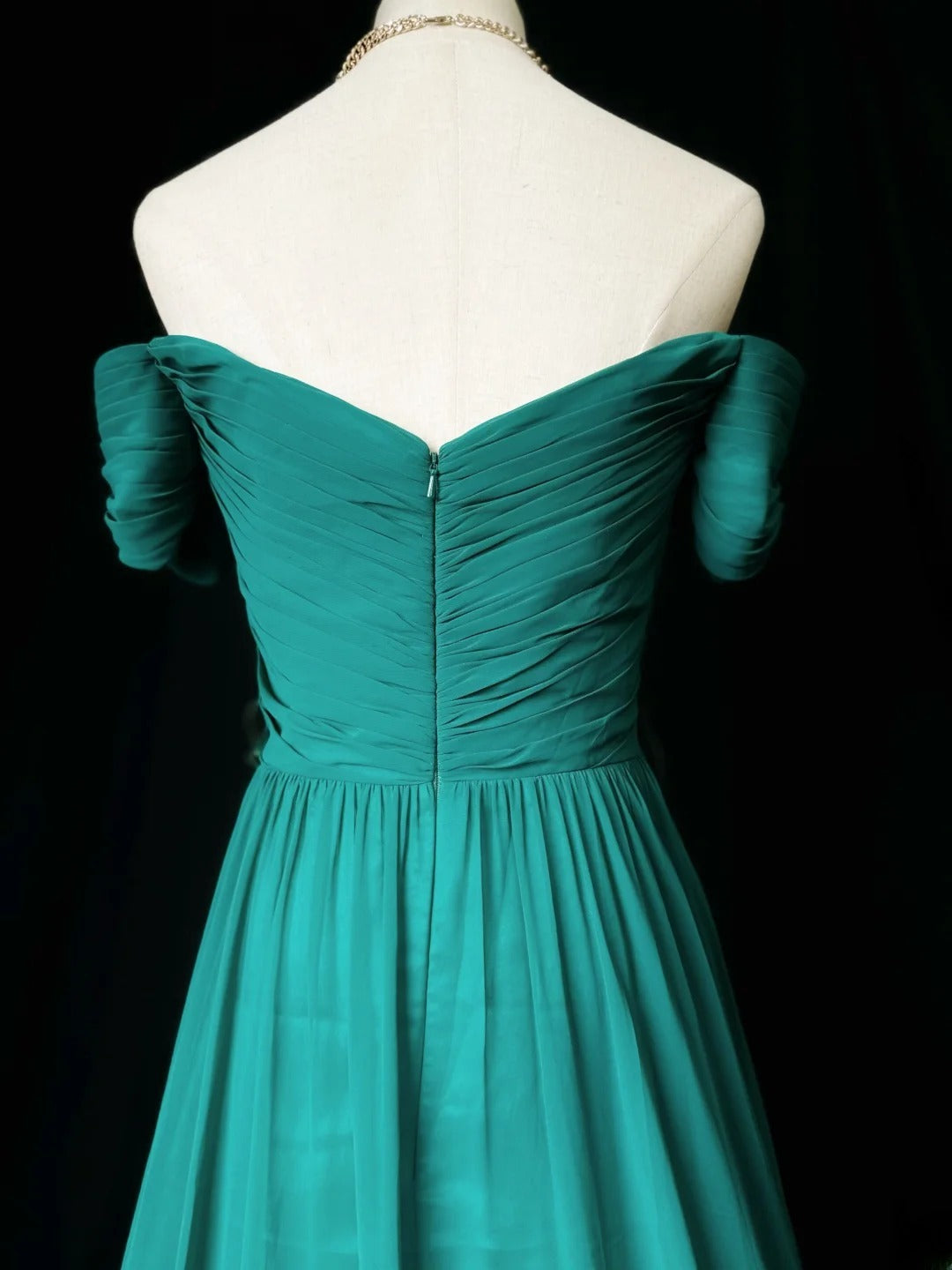 Vintage Prom Dresses A line Off The Shoulder Green Chiffon With Sleeves Long Evening Dress Formal Outfits RB5897