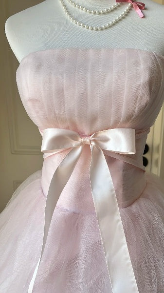 Dezente Kleider für den 16. Geburtstag, lang, trägerlos, hellrosa Tüll, Ballkleid, Outfit für die Sweet-Sixteen-Party, RC0461