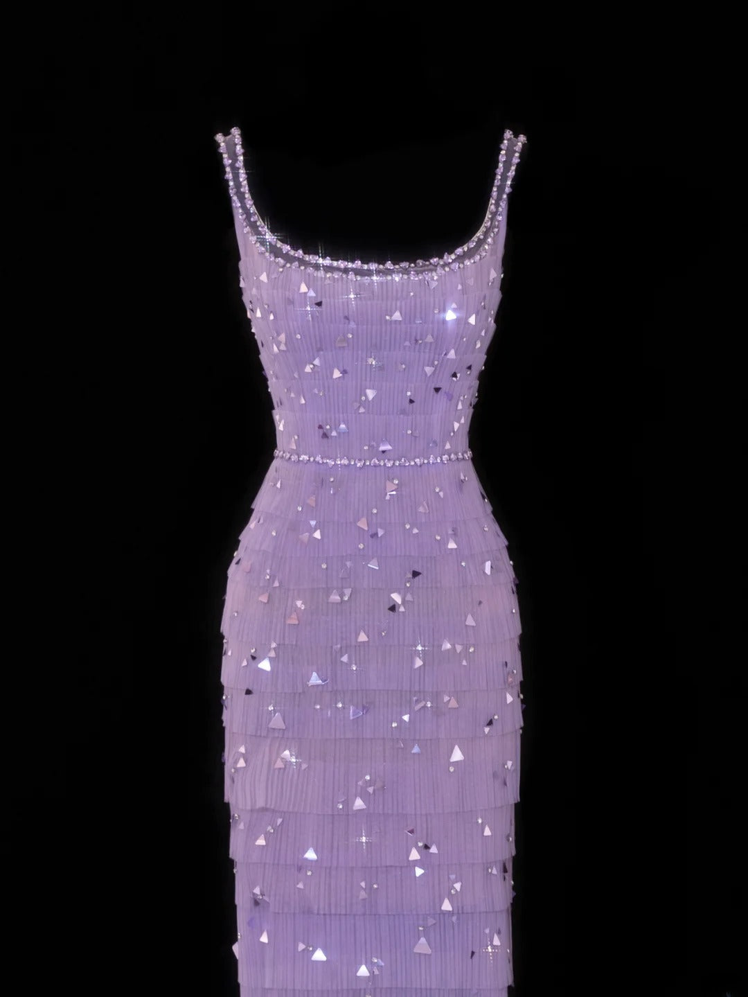 Robe de bal longue élégante en tulle lilas, col carré, ornée de perles et de pierres précieuses, style formel SA099