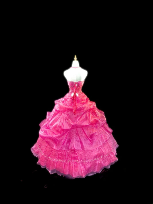 Dezentes Ballkleid Neckholder Hot Pink Ärmellos mit Perlenstickerei Stufenlagen Langes Quinceañera-Kleid vestido de 15 de cenicienta RB3564