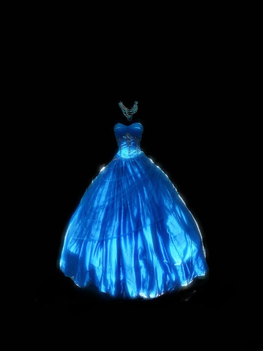 Bescheidenes Ballkleid Sweetheart Königlich Blau Tüll Ärmellos Mit Perlen Lang Sweet 16 Kleider Seventeen Quince Kleid RB3567
