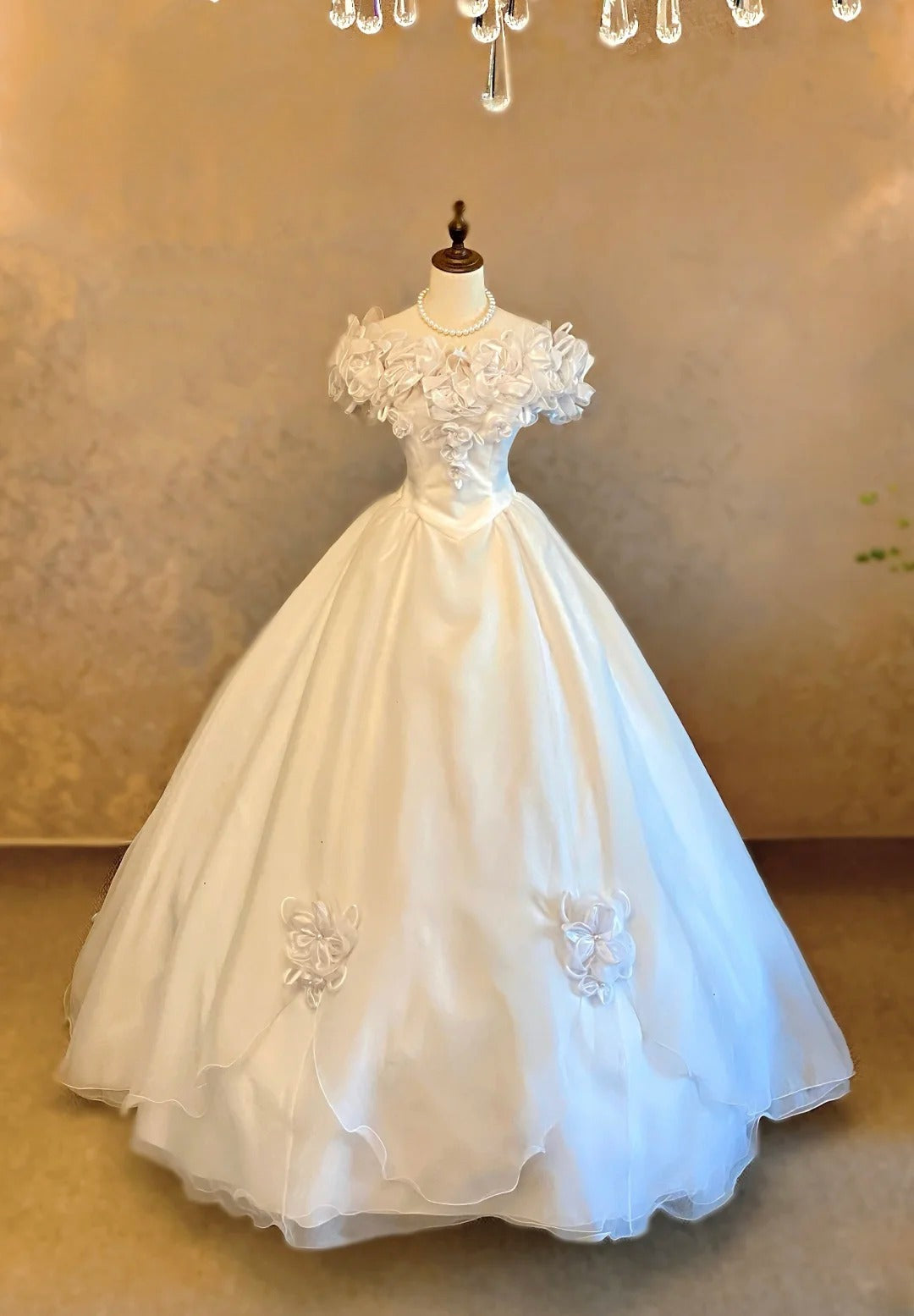 Princess Ball Gown Off The Shoulder White Tulle With Flowers Floor Length Long Bridal Gown RB9081