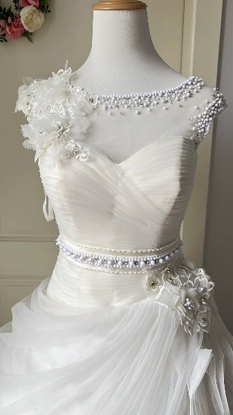 Prinzessinnen-Brautkleid Ballkleid U-Ausschnitt Tüll Weiß mit Perlenstickerei gerüscht bodenlang Brautkleid RC0491