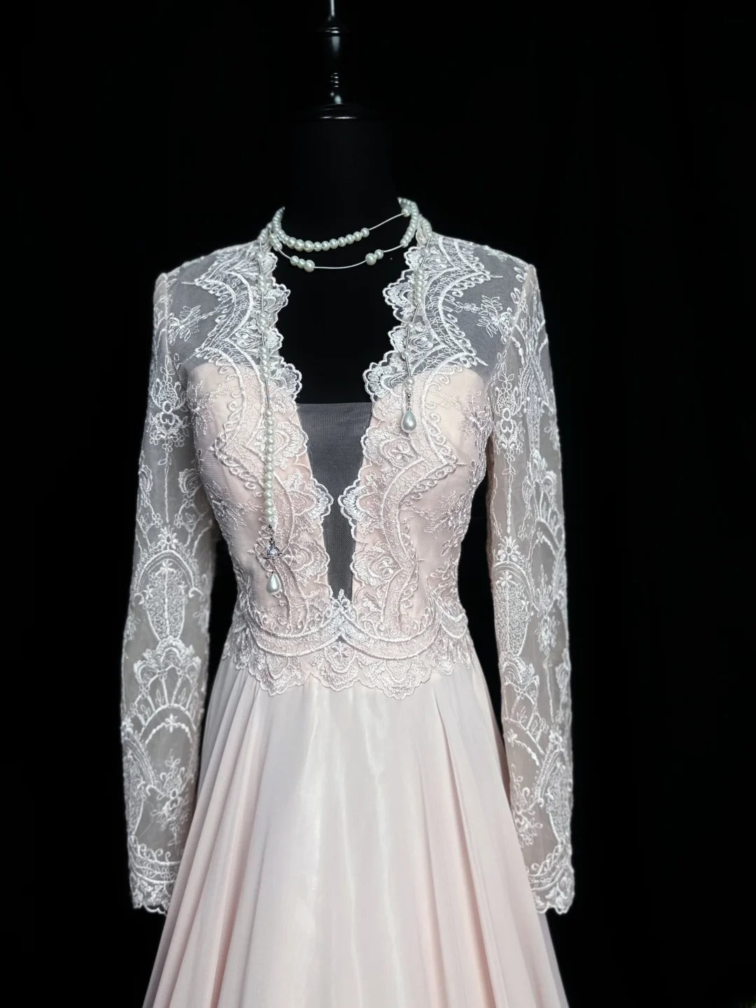 Retro A line V Neckline Pink Chiffon Long Sleeves Date Night Outfits Semi Formal Prom Wedding Guest Dresses RB5949