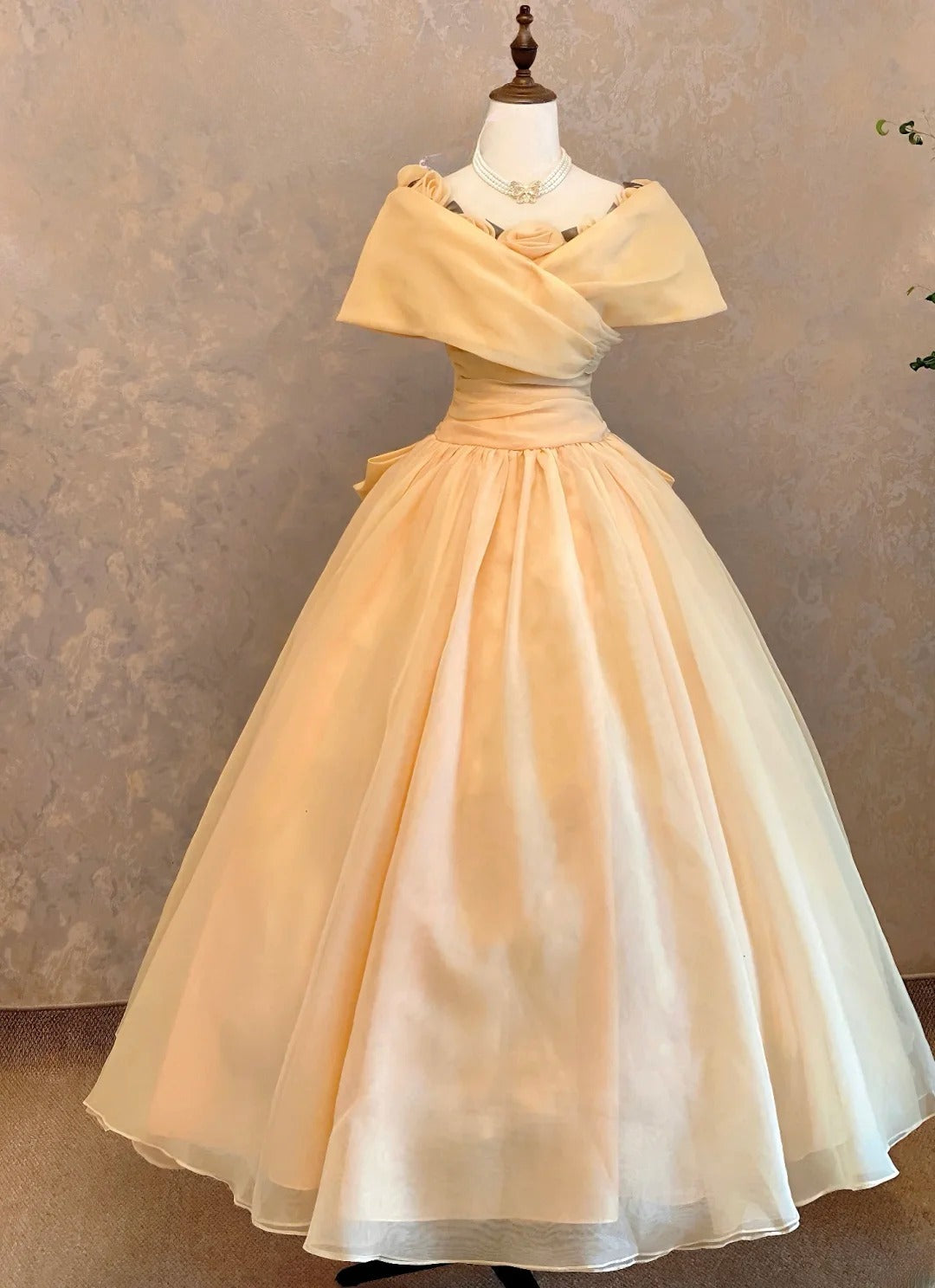Quinceanera Dress Off Shoulder Yellow With Flowers Floor Length Ball Gown Sweet 15 15th Birthday Gown RB9103