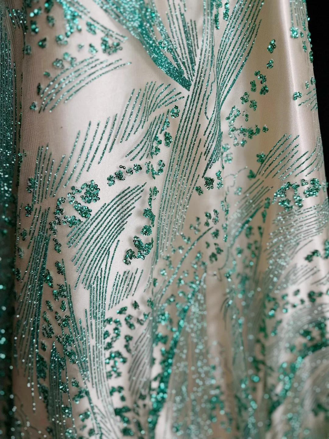 Vintage Prom Dresses Ball Gown Spaghetti Strap Green Sequin Long Party Gown Formal Outfits RB5979