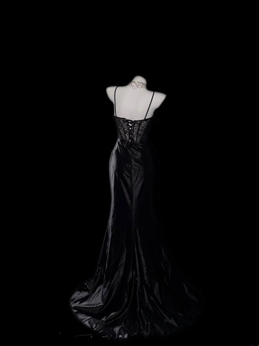 Vintage Abschlussballkleider Meerjungfrau Spaghettiträger Black Tie Kleid Ärmellos Lange Abendgarderobe Formelle Outfits RB3606