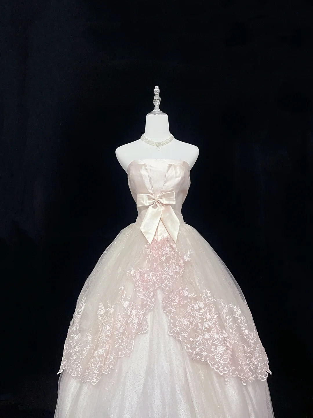 Pretty Ball Gown Strapless Light Blush Pink With Lace Appliqued Long Prom Dress Tulle Sweet 16 Sweet Sixteen Outfits Vestido de 15 RB7589