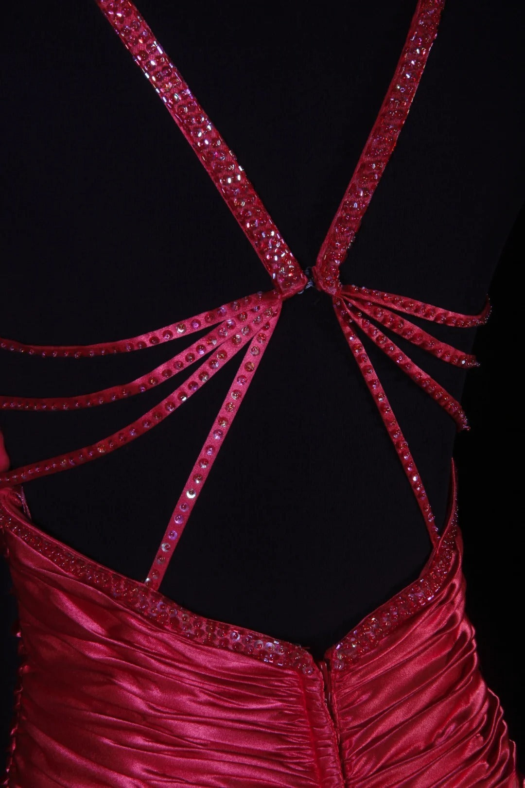 Robe de bal longue sirène vintage années 80 en satin rouge, dos nu, AS194