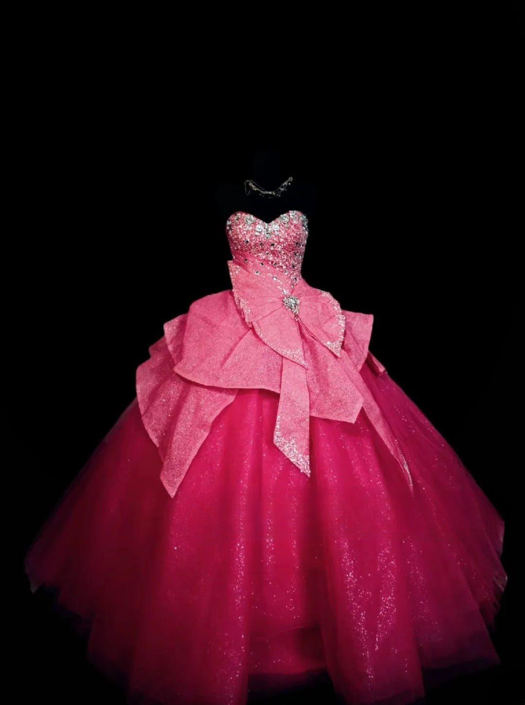 Ball Gown Sweetheart Hot Pink Long Quinceanera Dresses With Beading Crystals For Sweet 15 15 Anos Celebration Birthday Formal Gown RB8851