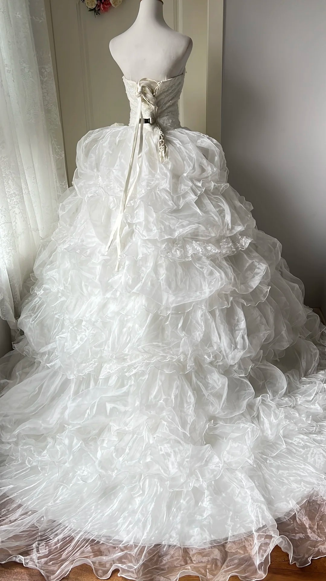 Timeless Wedding Dress Ball Gown Sweetheart Tulle White With Tiered Layers Long Bridal Gown RC0658
