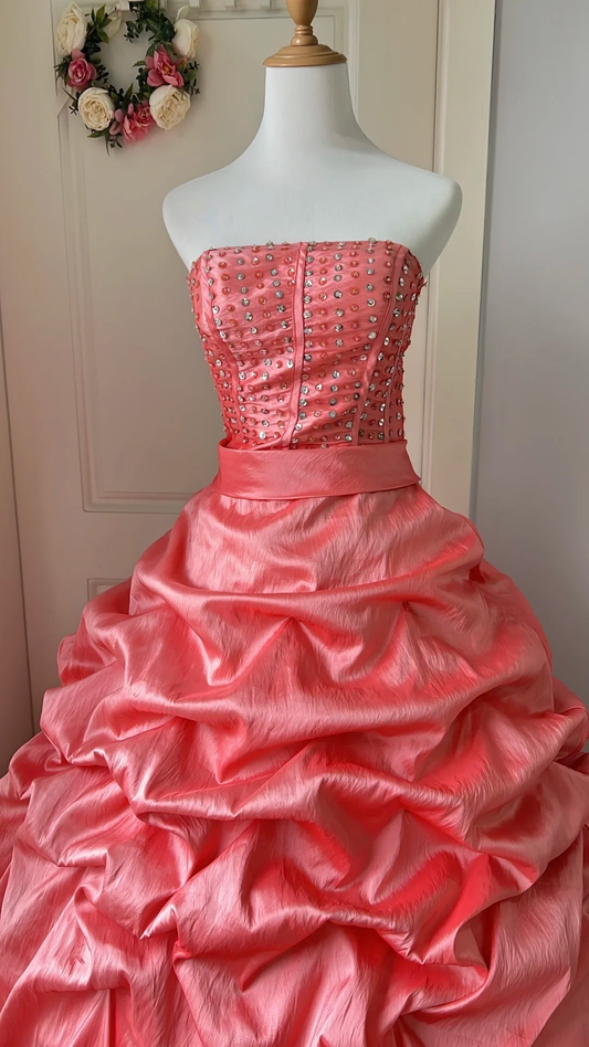 Sweet 15 Quinceanera Dress Ball Gown Strapless Coral Satin With Tiered Long 16th Birthday Outfits RC0665