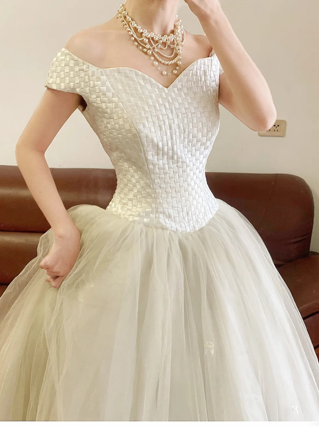 Plus Size Sweet 16 Dress Ball Gown Off Shoulder White Tulle Sweet Sixteen Formal Gown RB9387