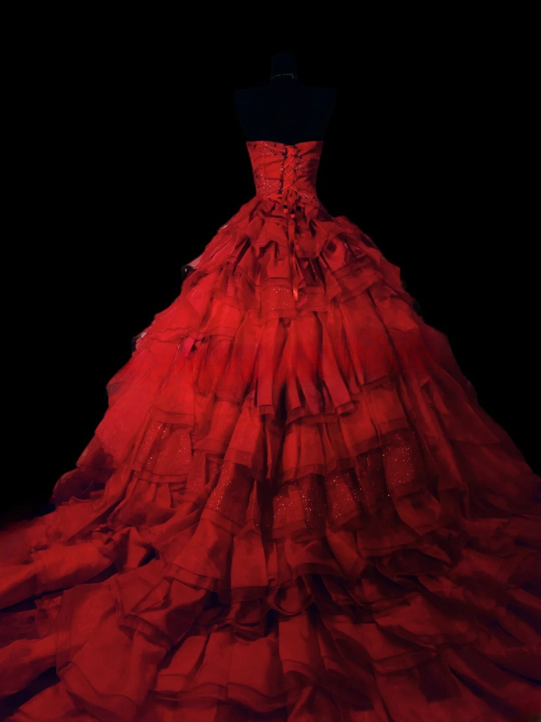 Sexy Ball Gown Strapless Red With Tiered Long Prom Dress Inspiration Party For Womens Formal Dresses RB8816