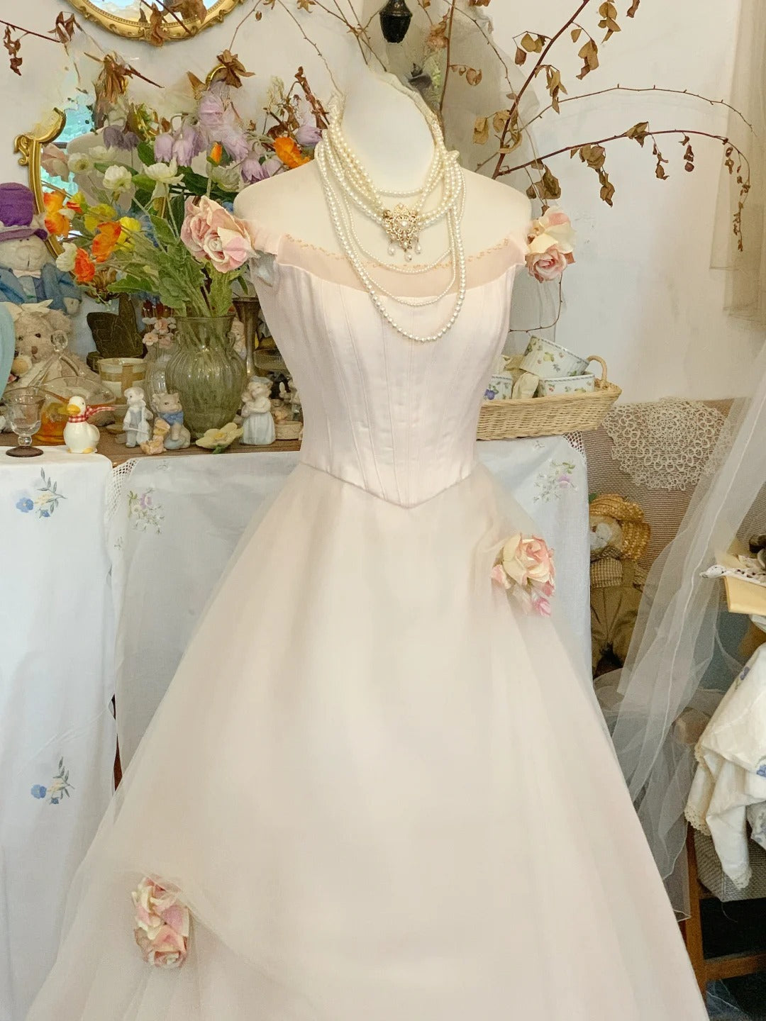 Sweetheart Light Pink Sweet 16 Dress Ballgown Sweet Sixteen Dress With Flowers RB9412