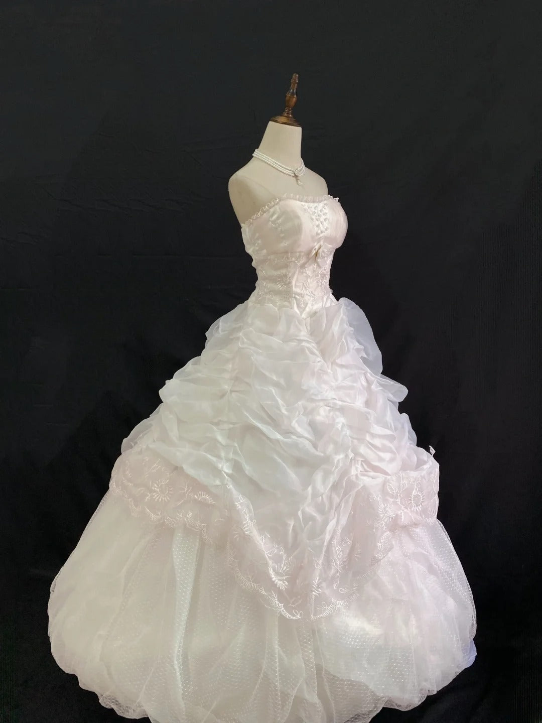 Cute Ball Gown Strapless Pink Lace Long With Tiered Layers Quince Dress inspo Quinceanera Dresses Formal Birthday Outfit RB7898