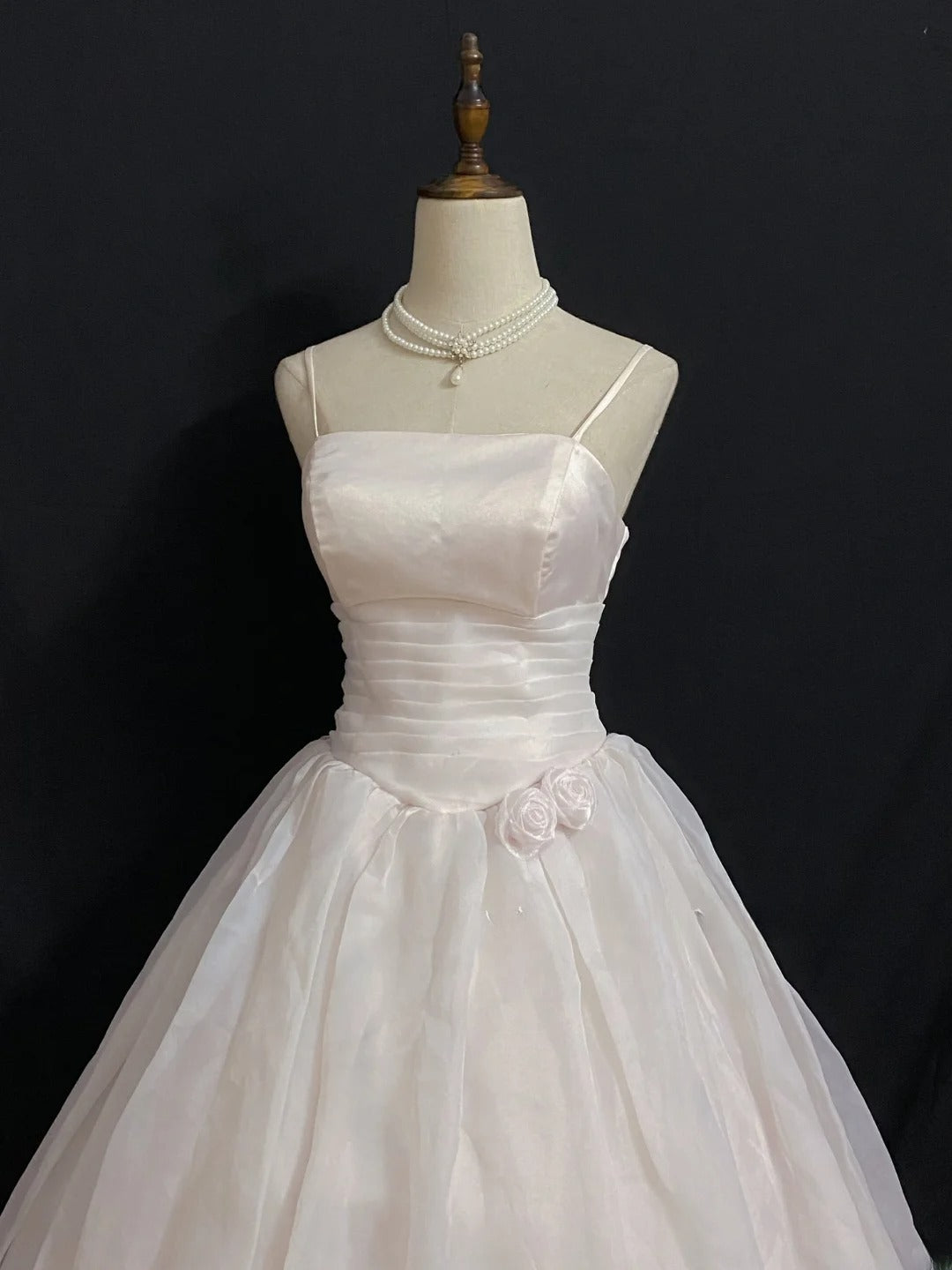 Aesthetic Ball Gown Spaghetti Straps Light Pearl Pink Long With 3D Flowers Long Quince Dress Quinceanera Dresses Formal Birthday Outfits RB7936