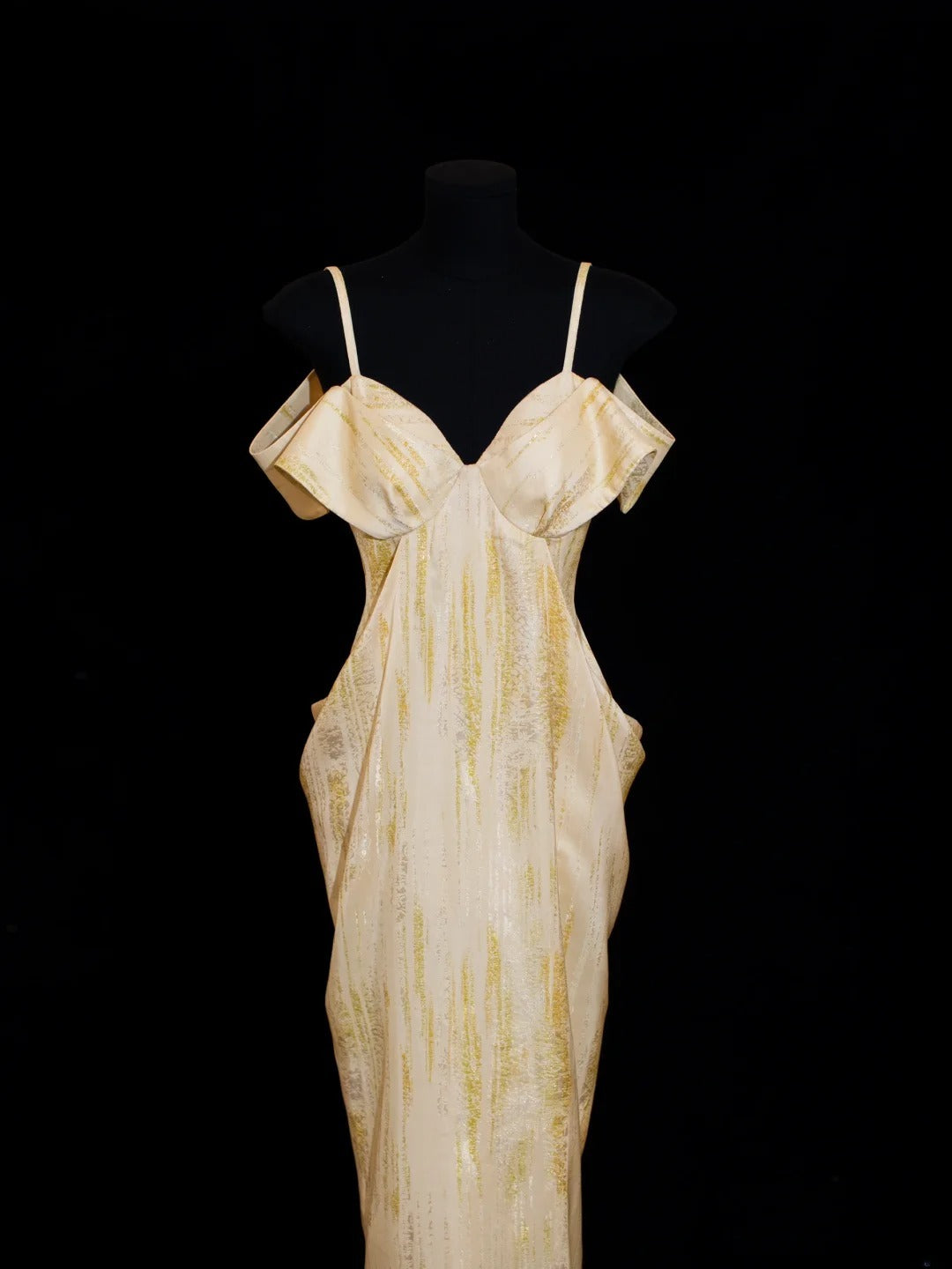 Elegantes, langes, gelbes Etuikleid mit Spaghettiträgern – formelles Abendkleid für festliche Anlässe und Dinnerpartys AS619