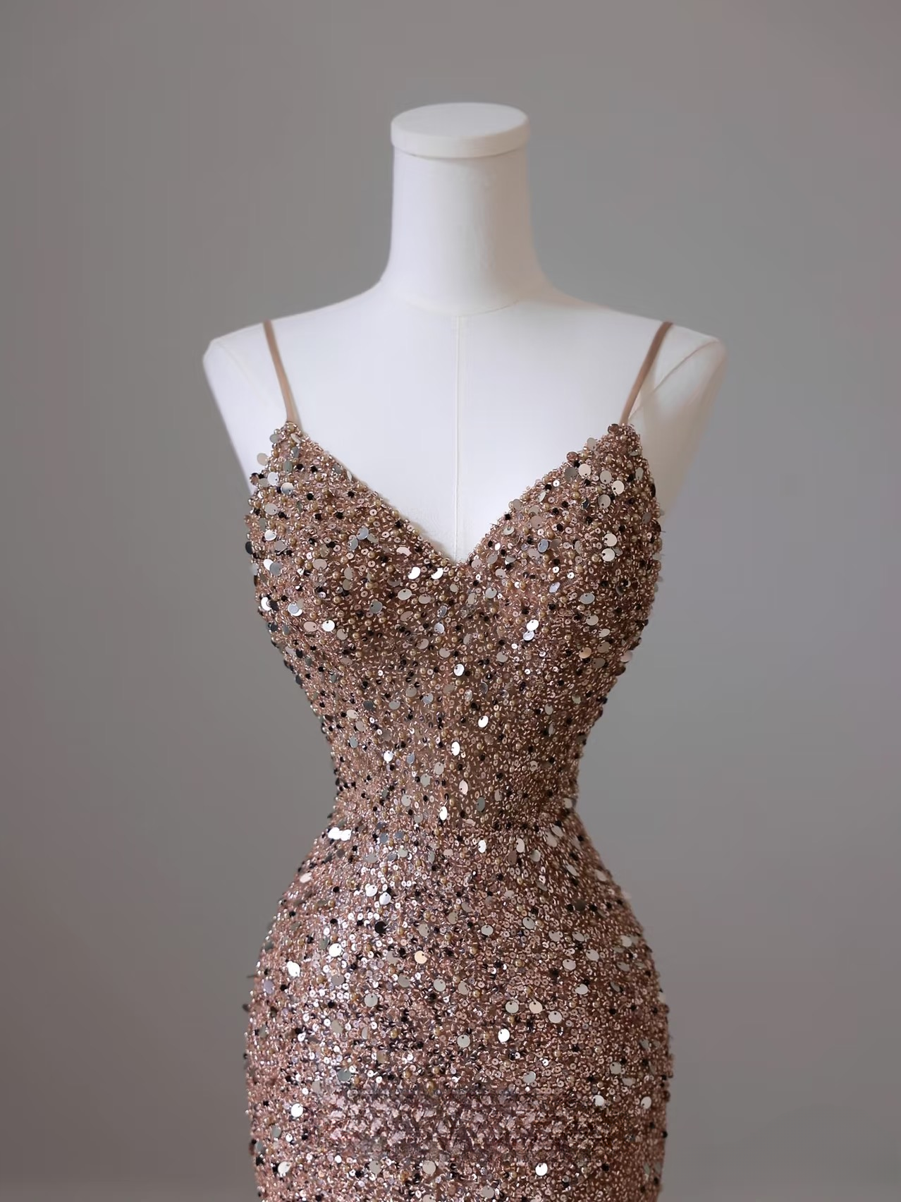 Elegant Mermaid Spaghetti Straps Sequin Long Stunning Prom Dresses Inspiration Prom Gowns Princess Graduation Dress AU050
