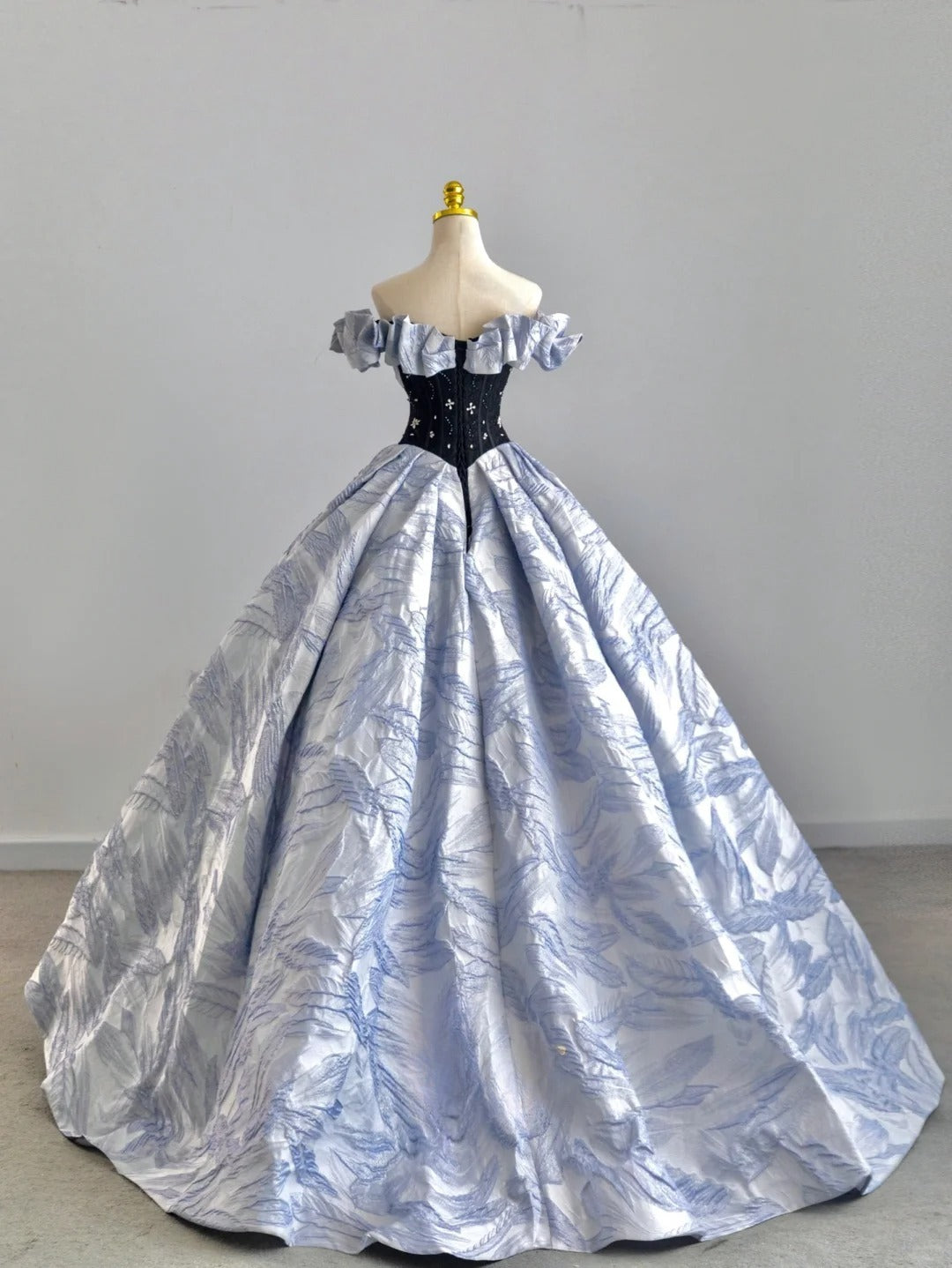 Modest Ball Gown Off The Shoulder Blue Satin Prom Dresses Sweet 16 Dress Long Evening Party Formal Outfits RB6606