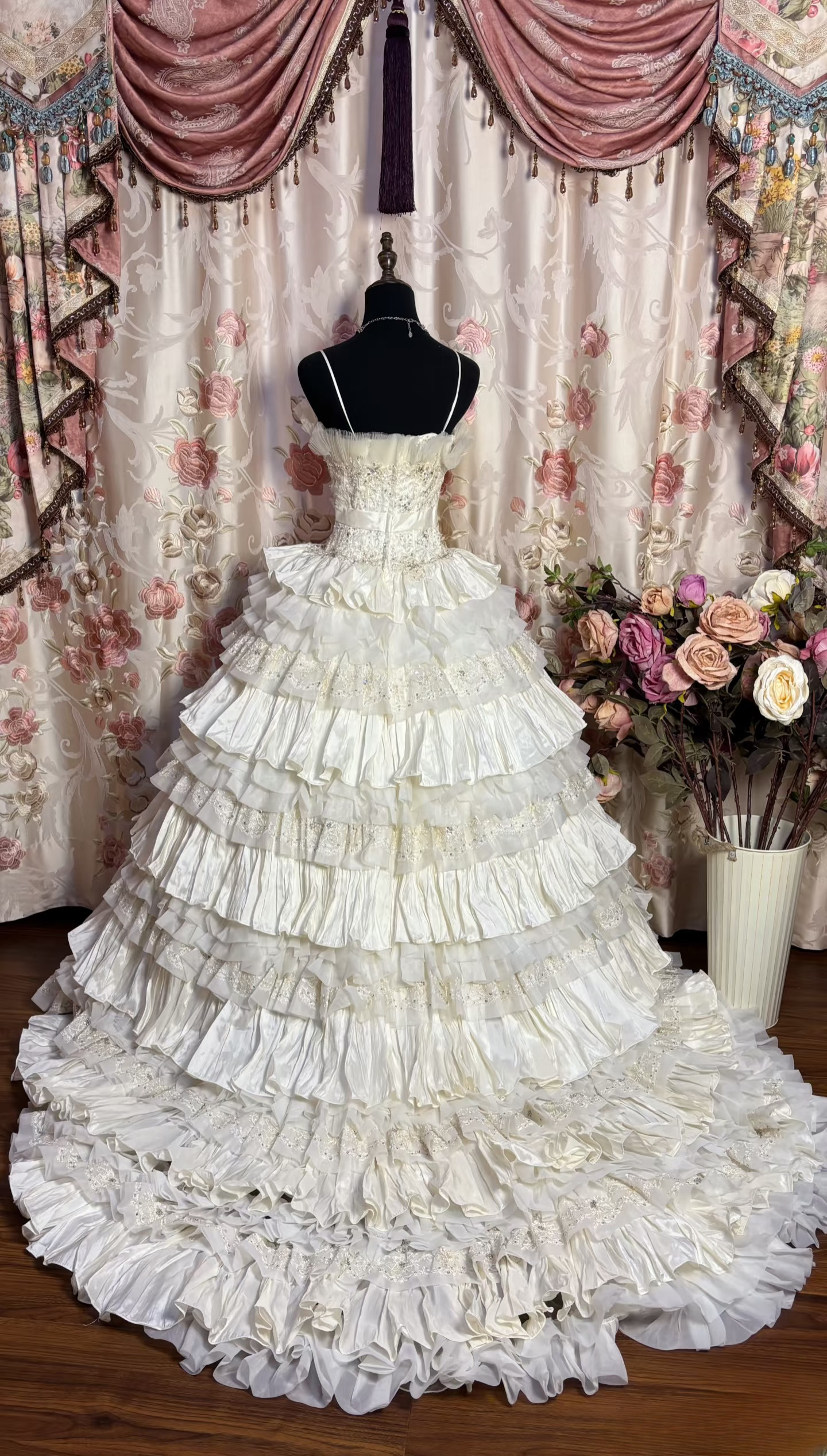 Retro Style Wedding Dresses Ball Gown Strapless Plus Size 1980s Lace Vintage Long Wedding Dress Bride Gown AU169