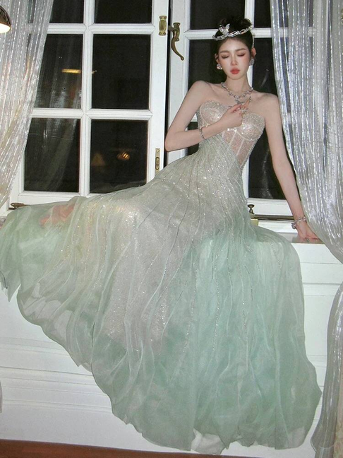 Sparkly Etuikleid Trägerlos Mintgrün Pailletten Ballkleider Partykleid 17. Geburtstag Outfits Abschlusskleid AU402