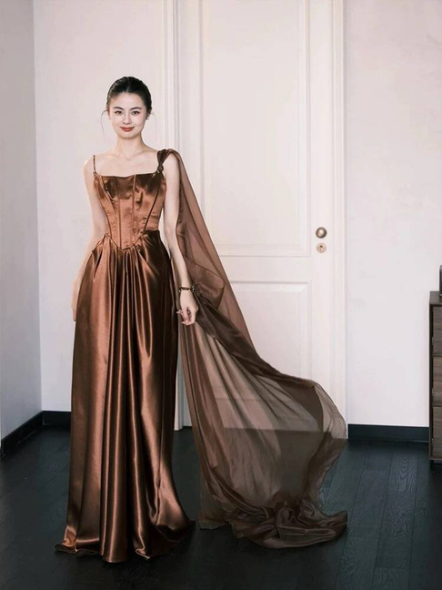 Vintage A line Spaghetti Straps Brown Long Prom Dresses Party Dress 16th Birthday Outfits Senior Graduation Dress AU490