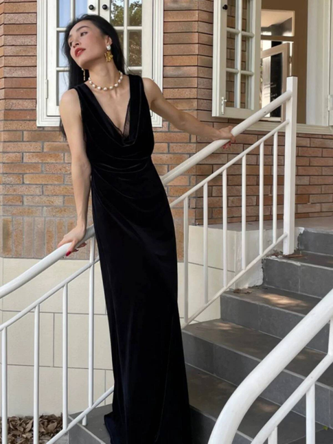 Elegant Halter V-Neck Mermaid Prom Dress 22th Birthday Outfits P653 main image 1