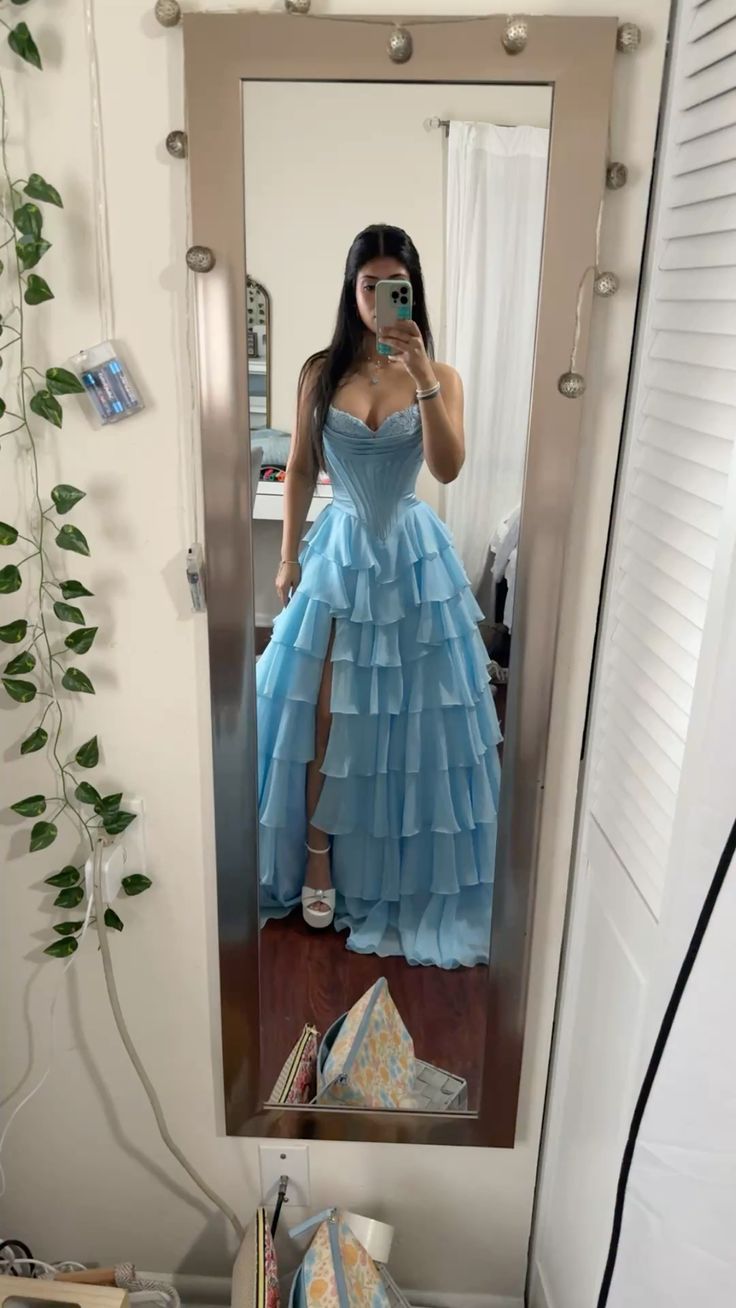 Elegant Ball Gown Spaghetti Straps Blue Chiffon Long Prom Dresses Inspiration Trending Evening Gowns Formal Prom Dress B325