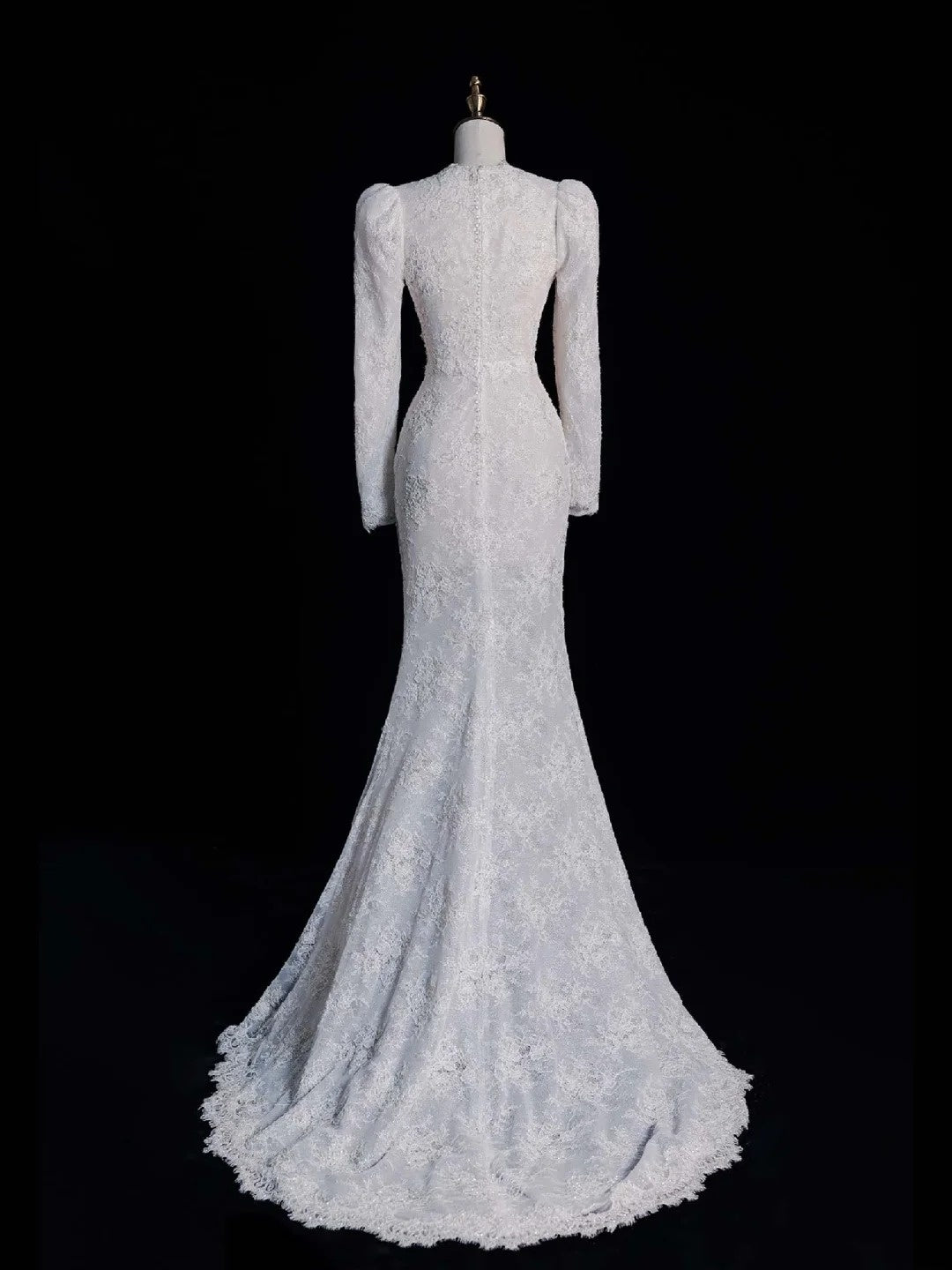Robe de mariée sirène vintage à col en V, manches longues en dentelle, style féerique automnal N541