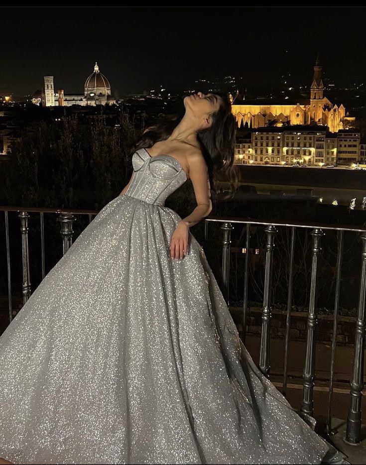 Modest Ball Gown Sweetheart Silver Sequin Prom Dresses Party Dress 18th Birthday Outfits Prom Gown DH3059
