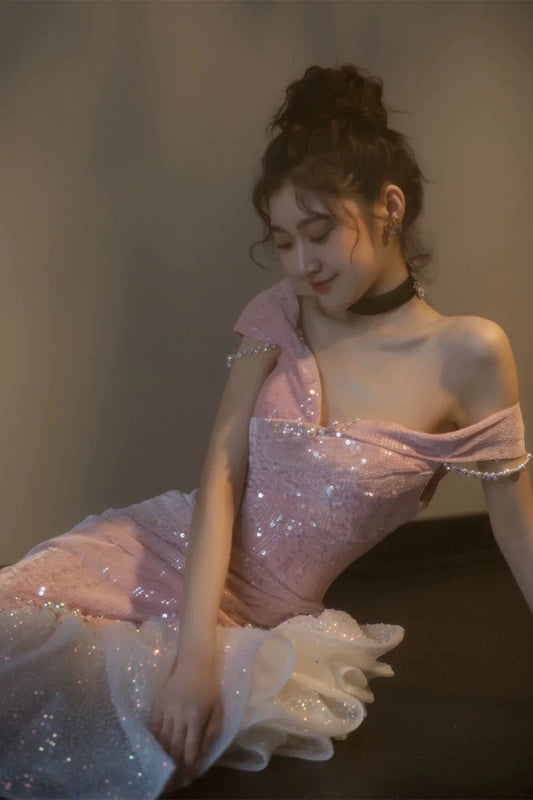 Elegantes Meerjungfrauen-Kleid, schulterfrei, Pink mit kurzen Ärmeln, formelles Kleid, Pailletten, Geburtstag, Abschlussballkleider N2816
