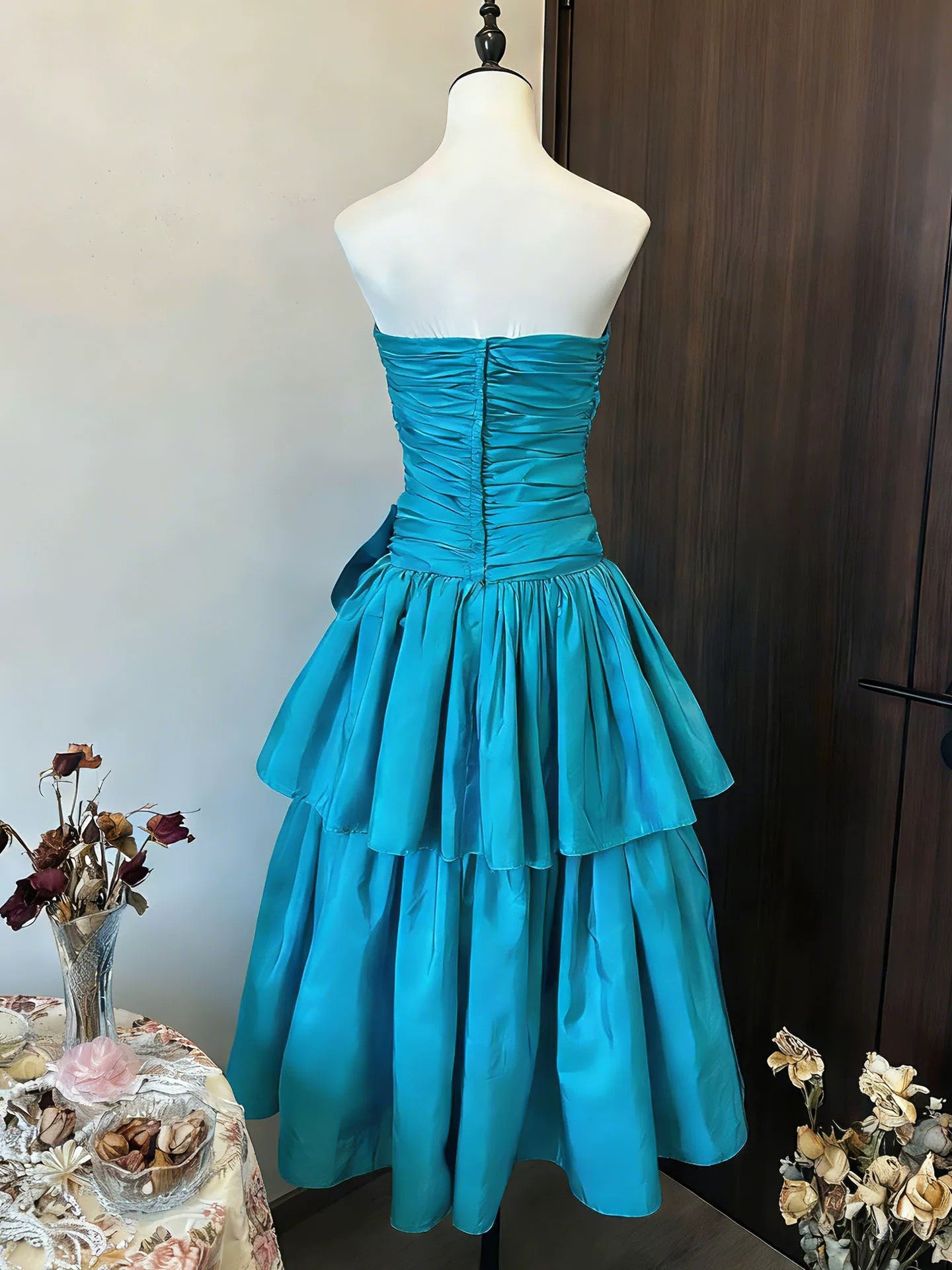 Robe de Bal Bustier Satin Bleu Anniversaire avec Perles Tenue Élégante Robes de Soirée Formelles N4129