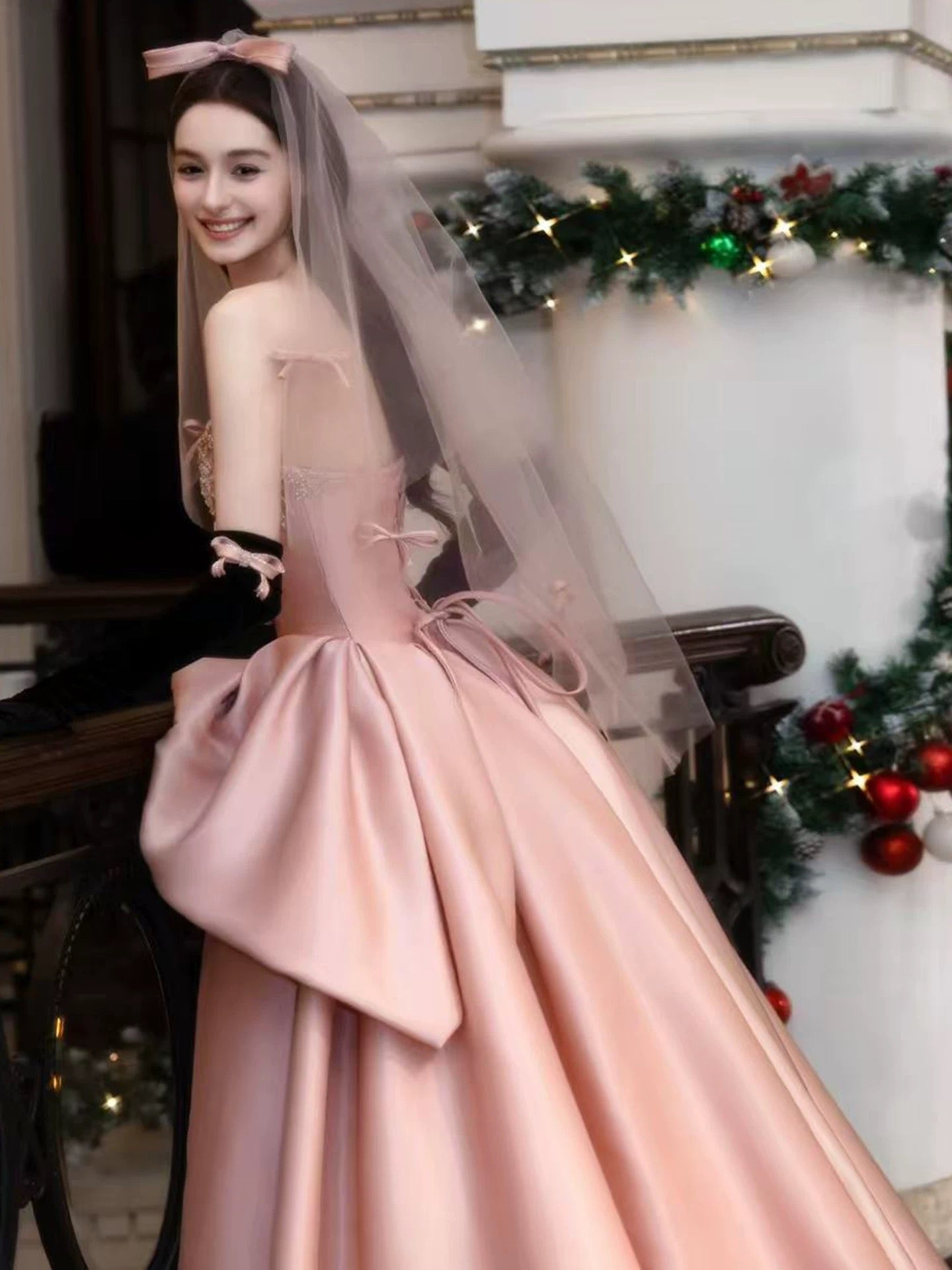 Robes de bal de princesse bustier rose fard à joues avec perles en satin longue robe de soirée formelle RB3732