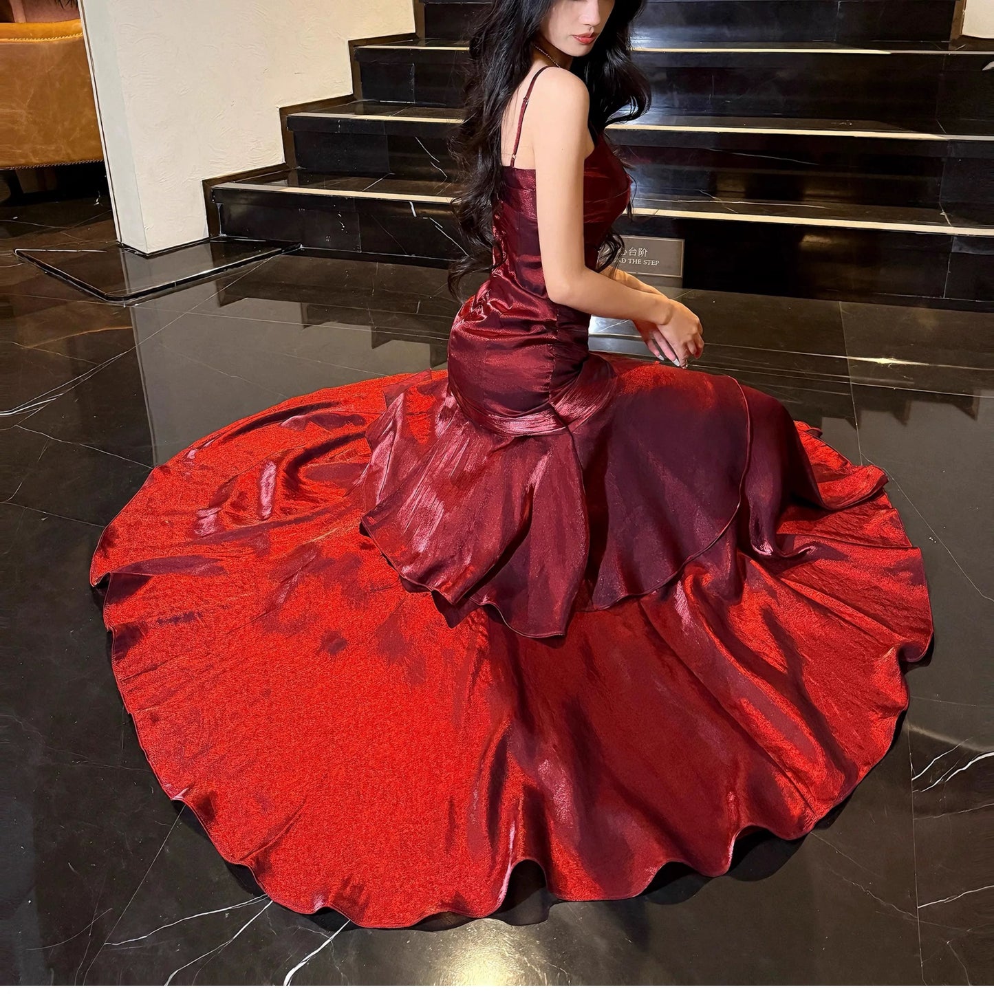 Robe de soirée sirène modest avec bretelles fines bordeaux pour croisière, soirée formelle, 21e anniversaire, tenue longue RB3881