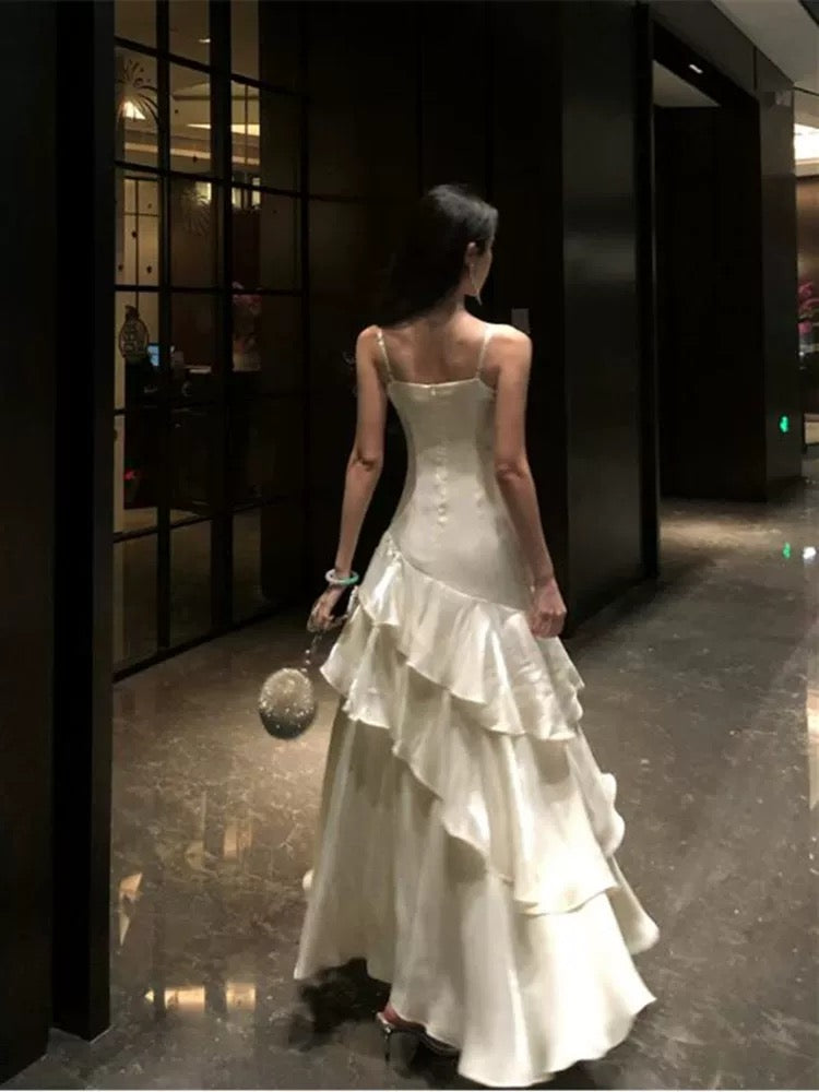 Elegante Meerjungfrauen-Abschlussballkleider mit Spaghettiträgern, Weiß, mit Falten, formelles Abendkleid N3976