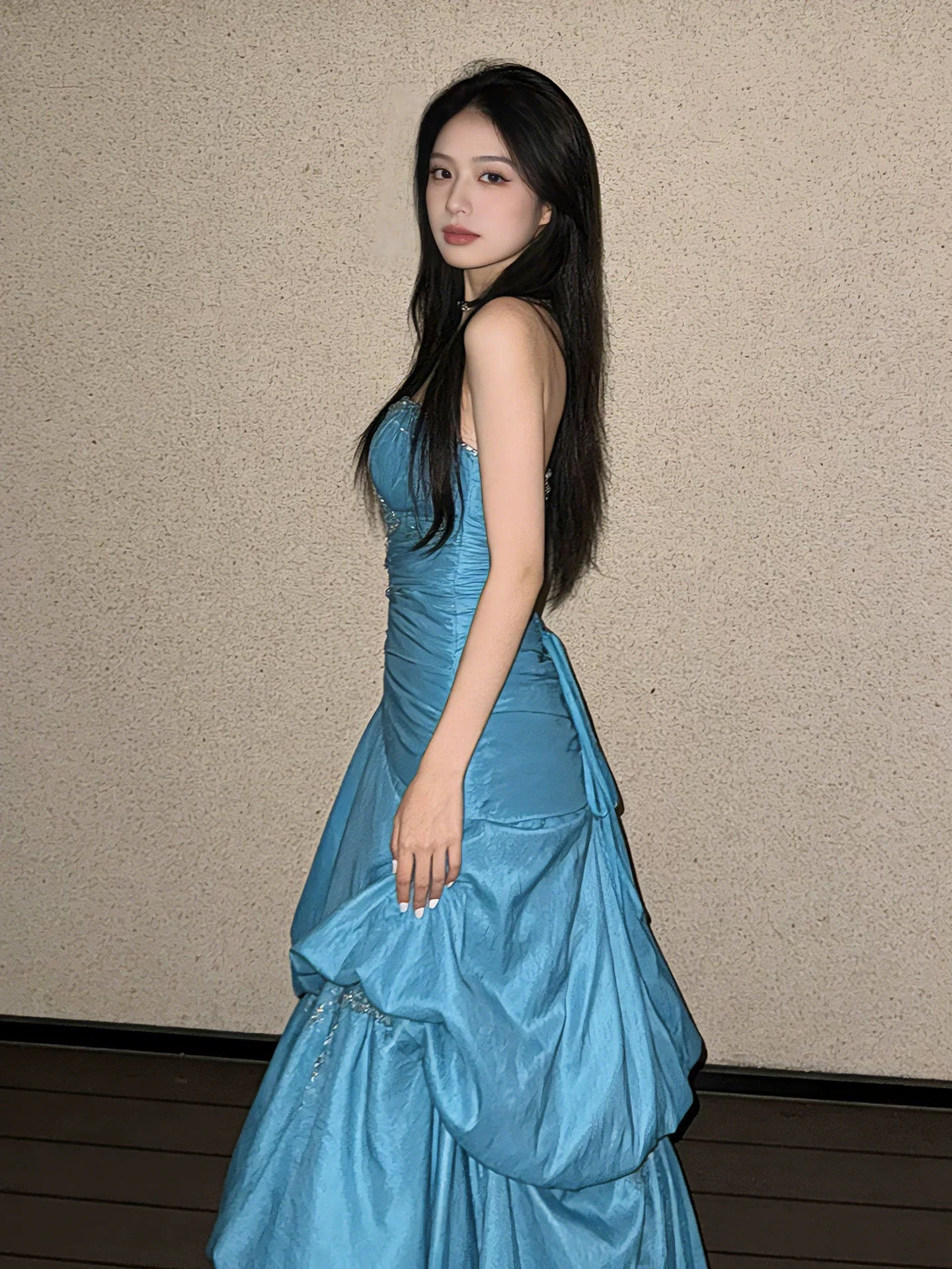 Robe de bal modeste bustier en satin bleu Élégante tenue d'anniversaire Robes de soirée formelles N4118