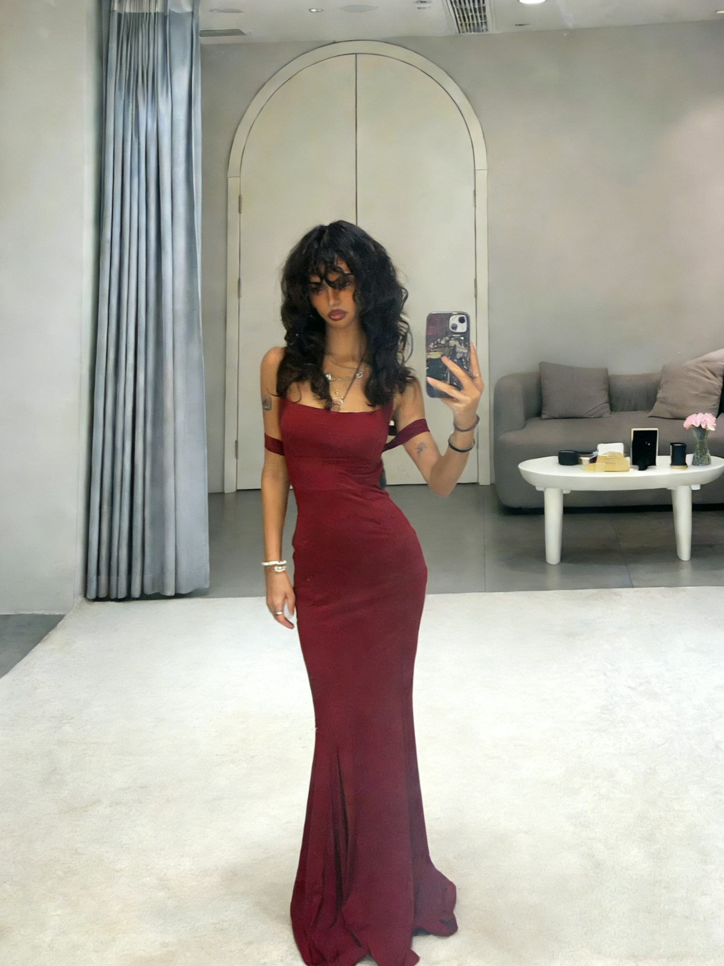 Robe de soirée longue bordeaux sans manches, col carré, style sirène sexy, inspiration bal de fin d'année N016