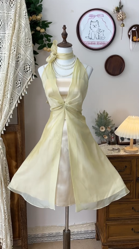 Hübsches Ballkleid Neckholder Gelb Chiffon Mini Senior Kurz Abschlussfeier High School Homecoming Kleider N4618
