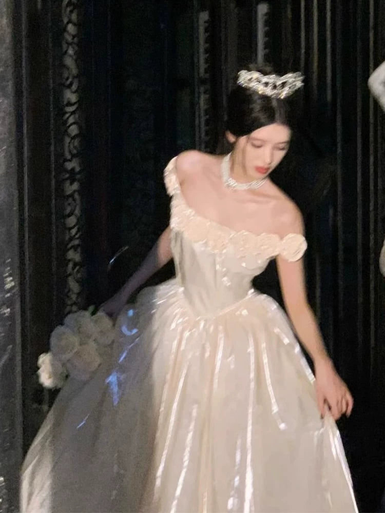 Robe de bal princesse épaules dénudées couleur champagne - Inspiration robes de soirée longues - Tenues pour un 18e anniversaire AB2231