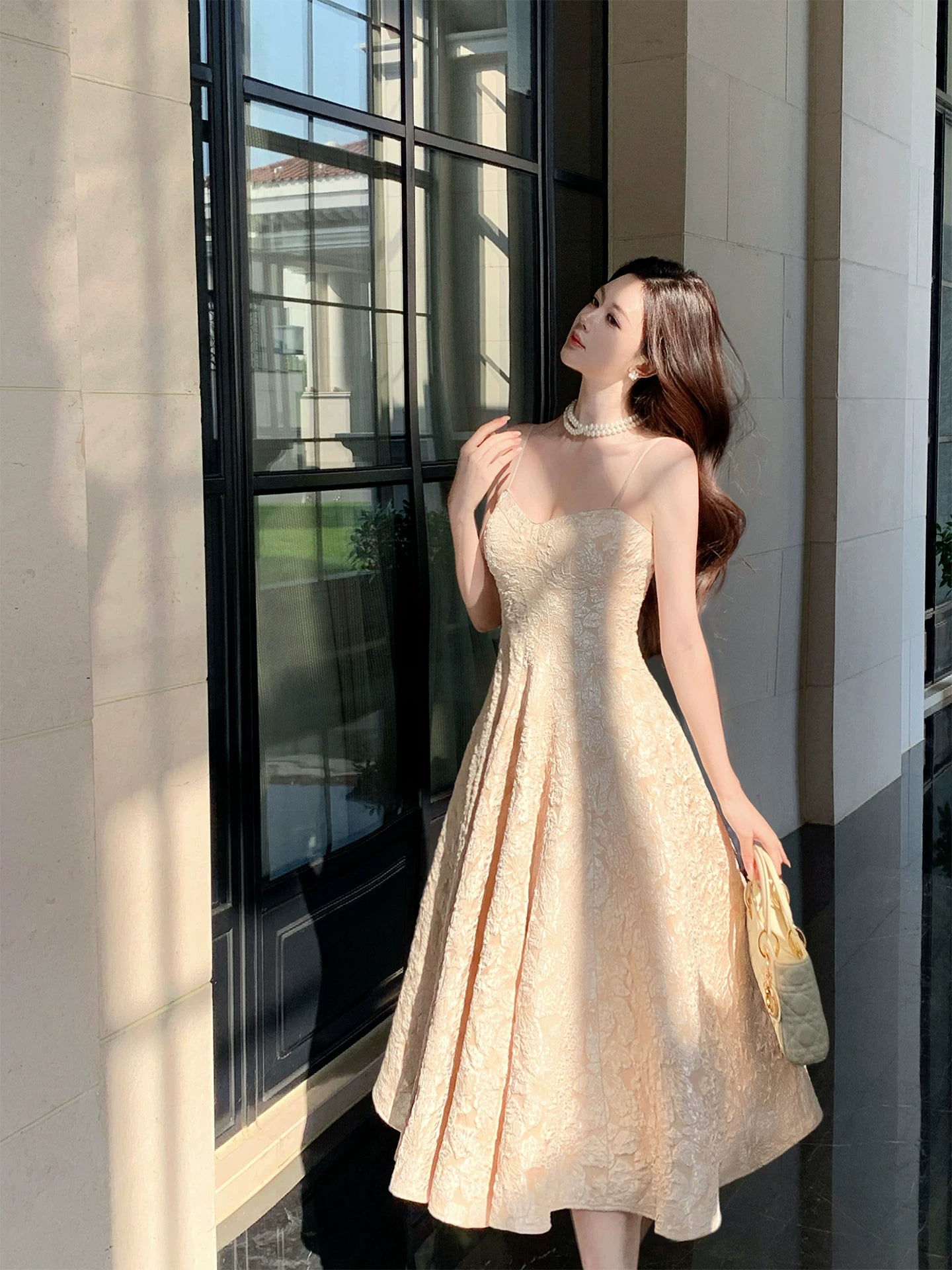 Robe de bal modeste en satin champagne, coupe trapèze, bretelles spaghetti, robe d'invitée de mariage, tenue pour un 20e anniversaire AB2462