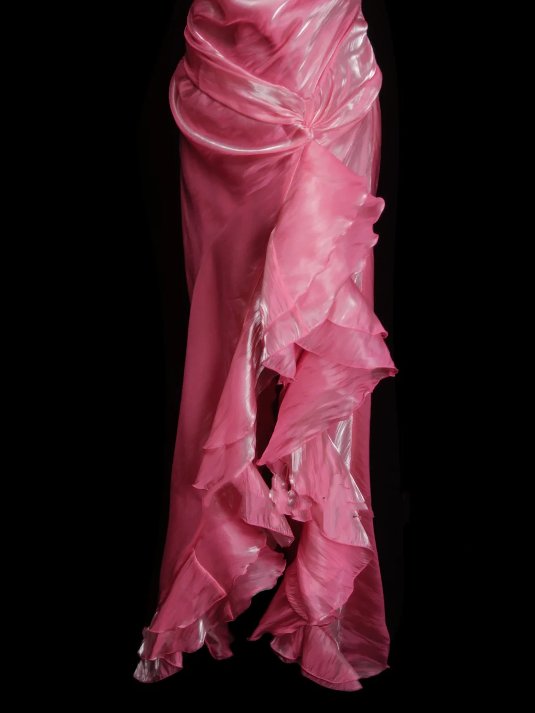 Modest Mermaid Halter Pink Ruched Long Prom Dress Ideas With Pleated Formal Party Dress Inspo For Women OB025