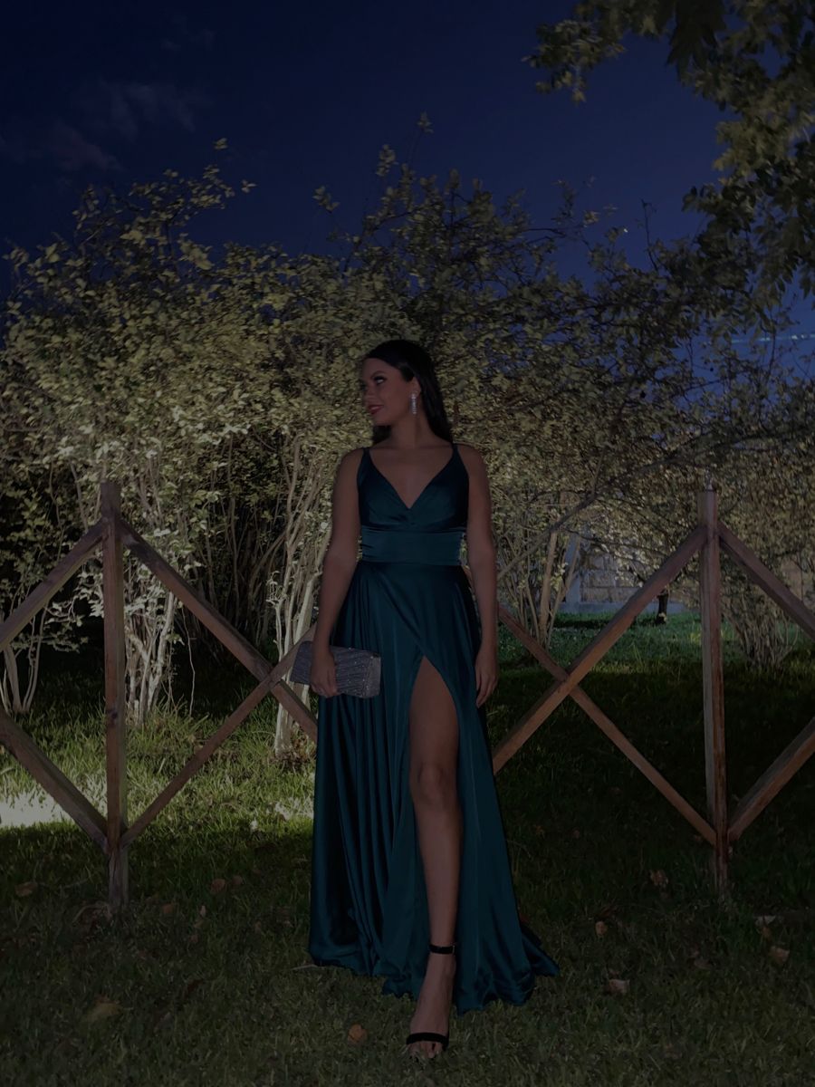 Long Classy Prom Gown A Line Spaghetti Straps Satin Long Prom Dress Inspiration Party Senior Dance Slit Prom Dresses RB1142