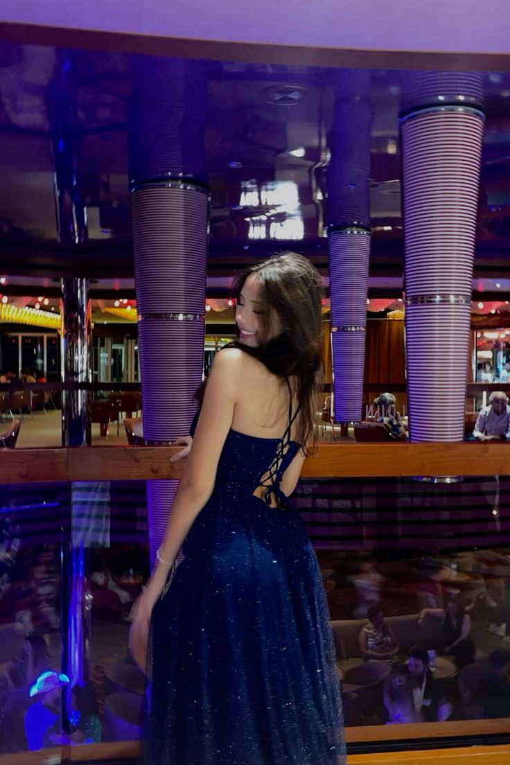 Modest A Line Spaghetti Straps Navy Blue Sequin Sleeveless Long Prom Dresses Party Dress 21st Birthday Outfits Graduation Dress RB714