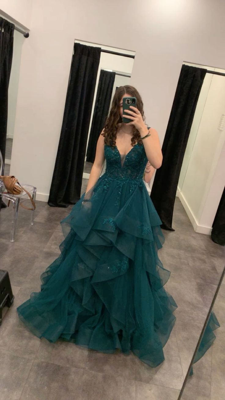 Elegant Ball Gown Spaghetti Straps Dark Green Tulle Lace Prom Dresses Party Dress 20th Birthday Outfits Graduation Dress RB867