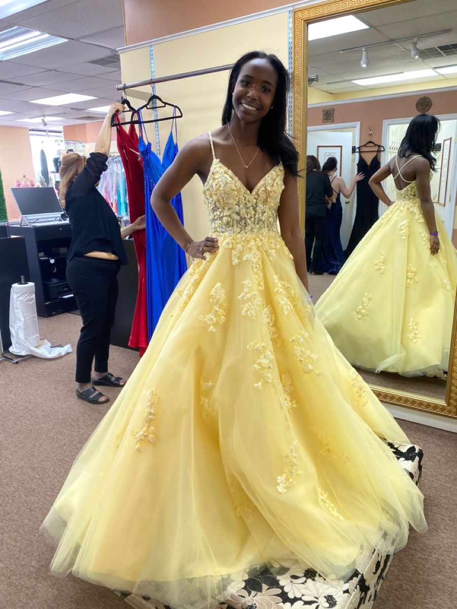 Modest Ball Gown Spaghetti Straps Yellow Lace Tulle Prom Dresses Party Dress 22th Birthday Outfits Senior Graduation Dress RB882