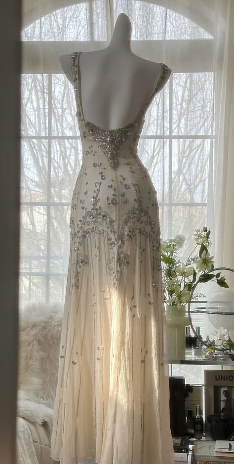 Shiny Beaded Chiffon Ball Dress for Party Spaghetti Strap Backless Evening Dress RF0399