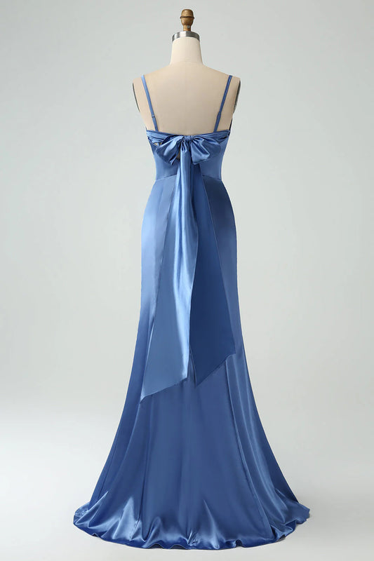 Graublaues Meerjungfrau-Brautjungfernkleid mit Spaghettiträgern und Schlitz aus Satin RF0429
