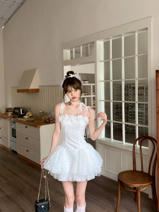 Elegante weiße Spaghettiträger A-Linie Tüll Spitze Kurze Ballkleider Homecoming Kleider RF0798