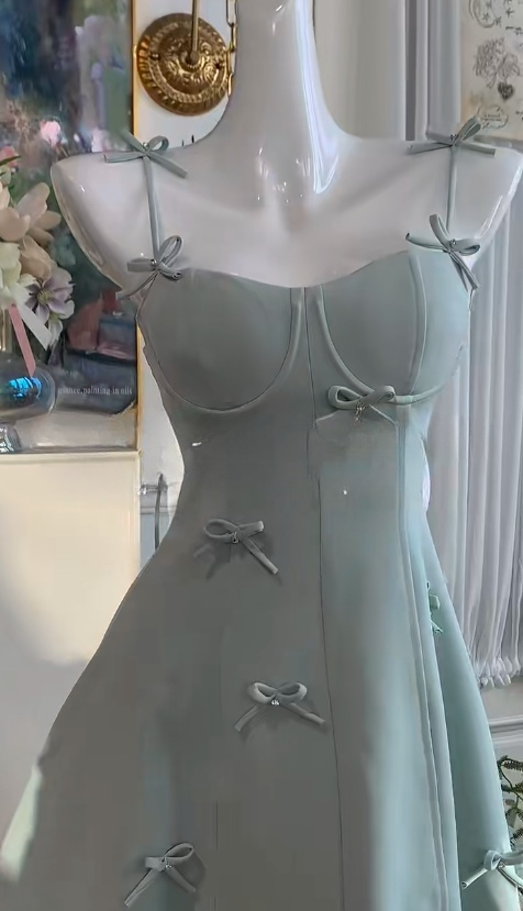 Atemberaubendes, tiffanyblaues A-Linien-Partykleid aus Satin mit Spaghettiträgern und Schleifen, RF0880